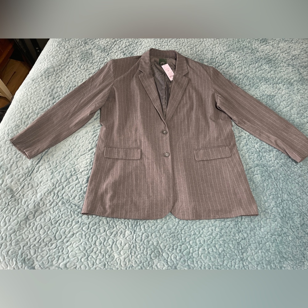 NWT Wild Fable Men’s Suit Jacket Sport Coat XXL Gray W/White Pinstripes Repaired